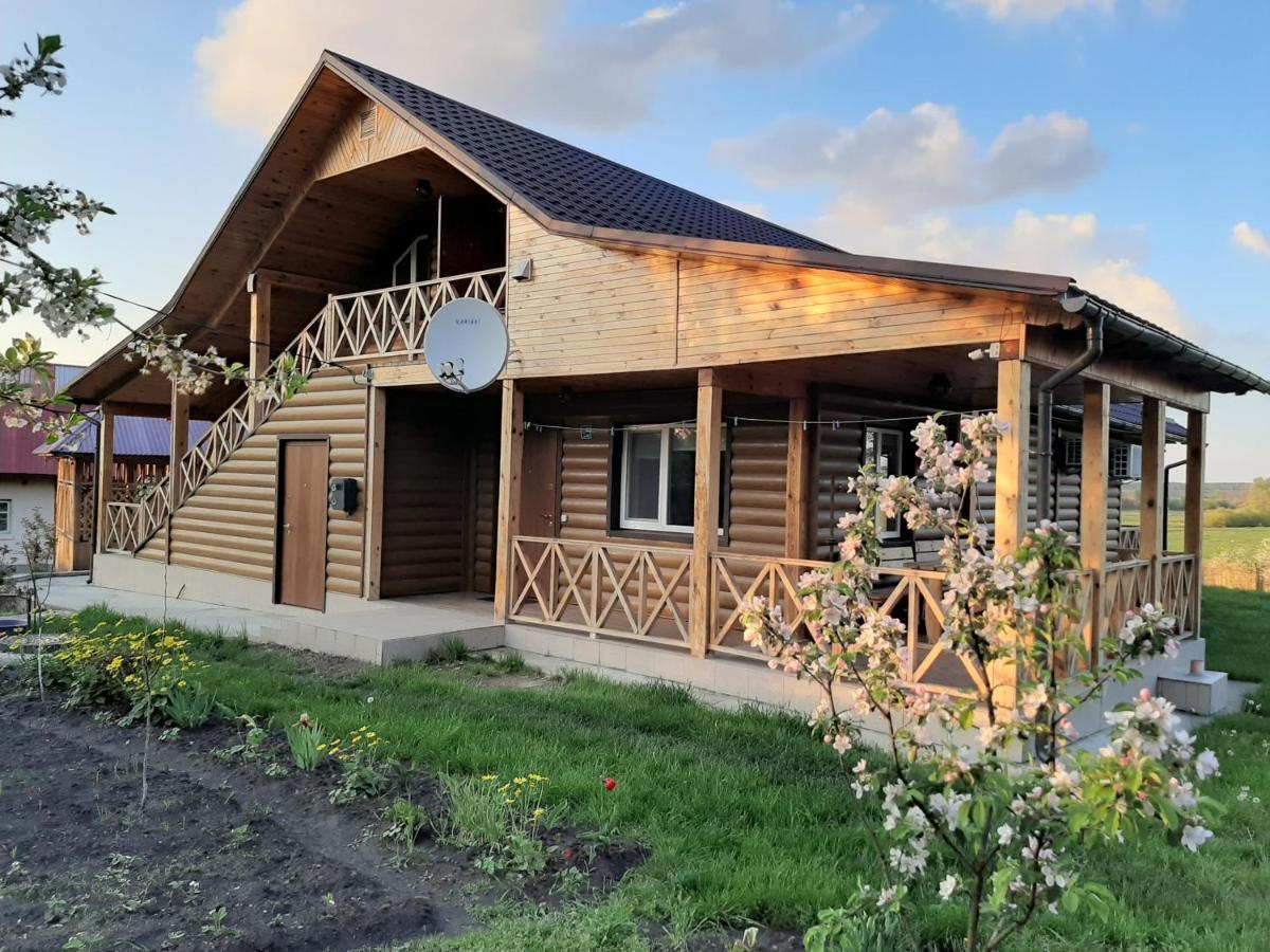 Гостьовий Дім На Герцена Guest Hous On Gertsena Hotel Novhorod-Siverskyi Buitenkant foto